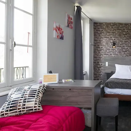 Hotel Logis & Restaurant Le Carnot Die