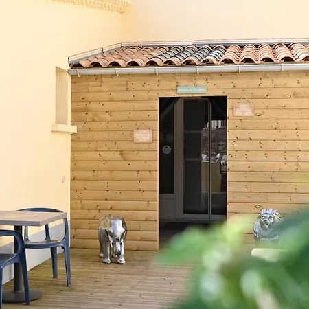 Logis & Restaurant Le Carnot Hotel 2*